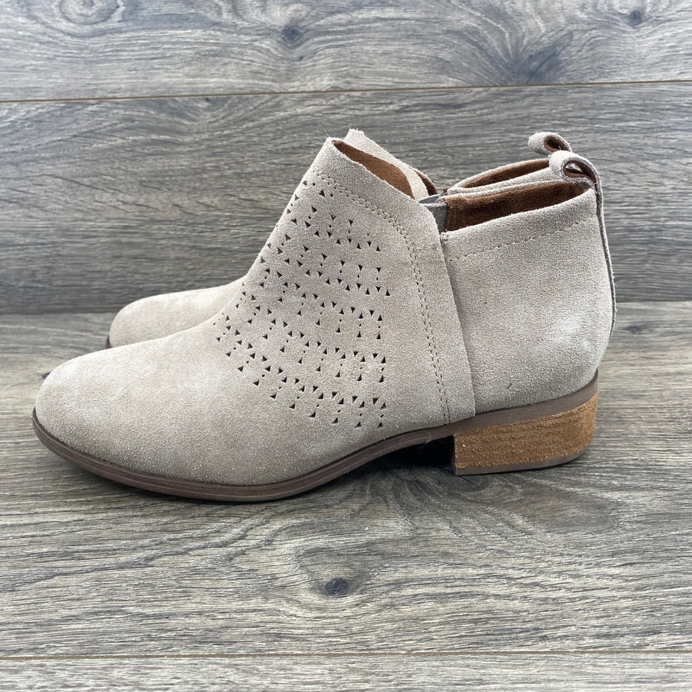 TOMS Ankle Boots Women 7.5 Sand Suede Perforated Block Heel Booties